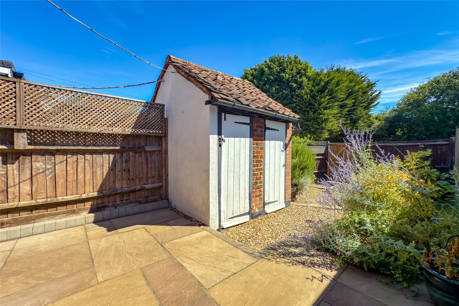 2 bed terraced house for sale in The Hill, Wheathampstead, St. Albans, Hertfordshire, AL4 - Property Image 10