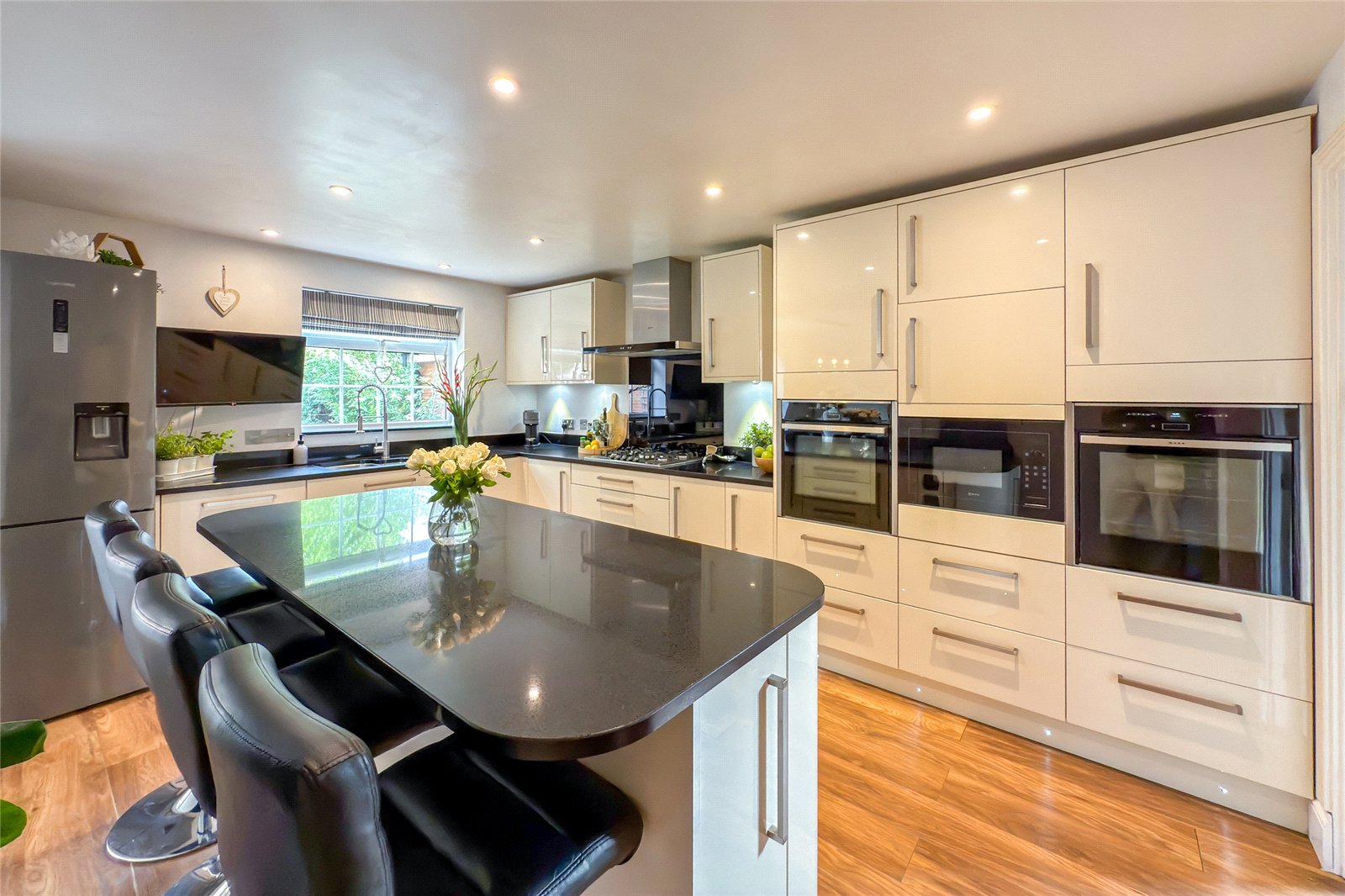 5 bed detached house for sale in Nimrod Drive, Hatfield, Hertfordshire, AL10  - Property Image 24