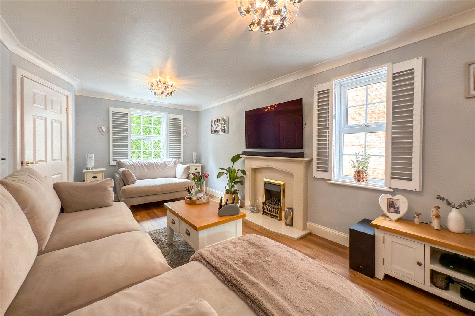 5 bed detached house for sale in Nimrod Drive, Hatfield, Hertfordshire, AL10  - Property Image 2