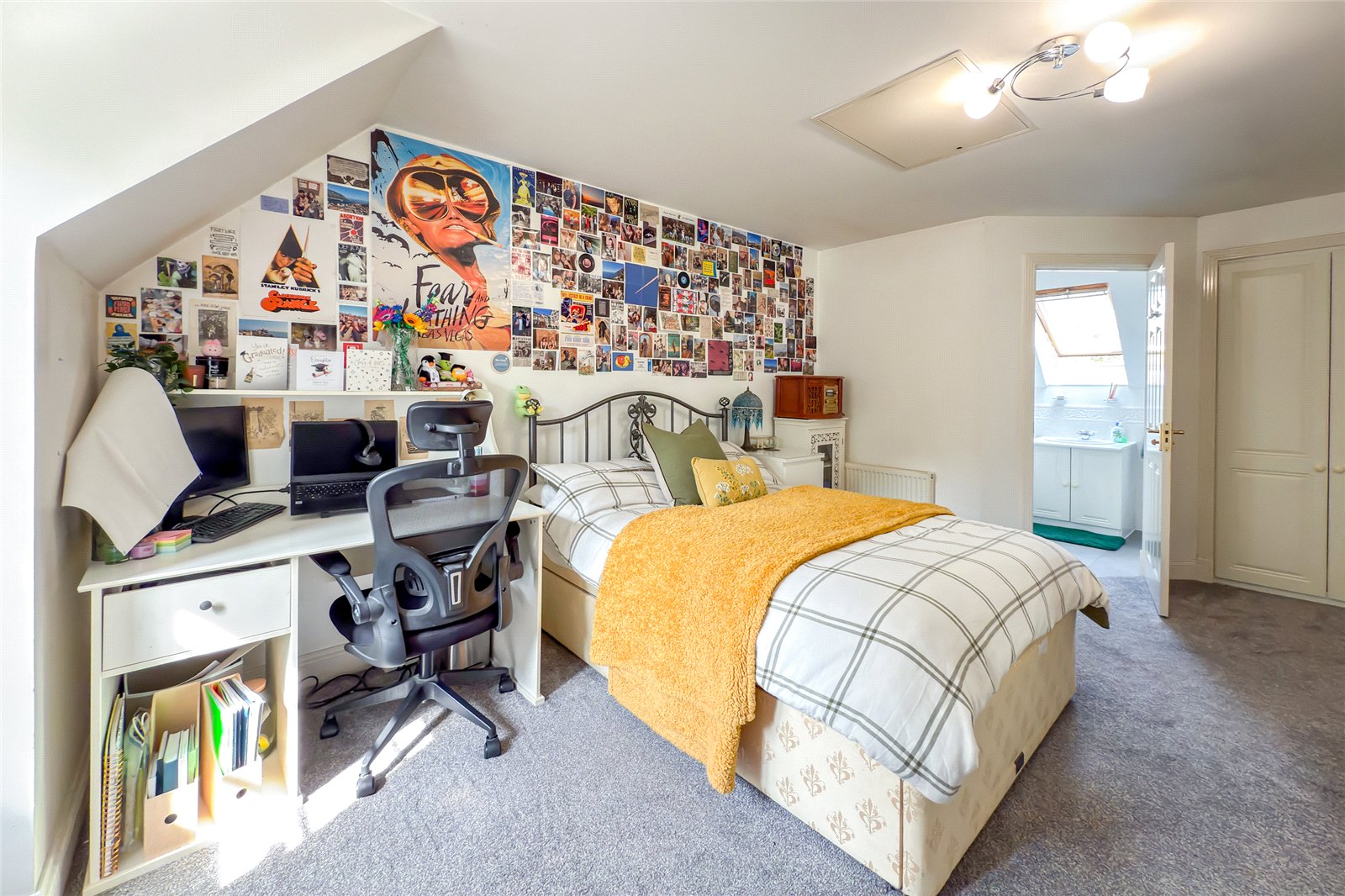 5 bed detached house for sale in Nimrod Drive, Hatfield, Hertfordshire, AL10  - Property Image 17