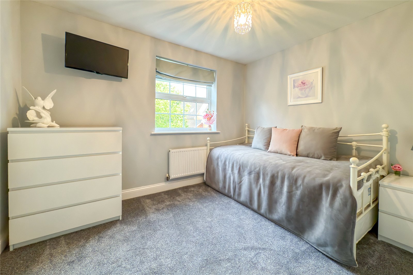 5 bed detached house for sale in Nimrod Drive, Hatfield, Hertfordshire, AL10  - Property Image 8