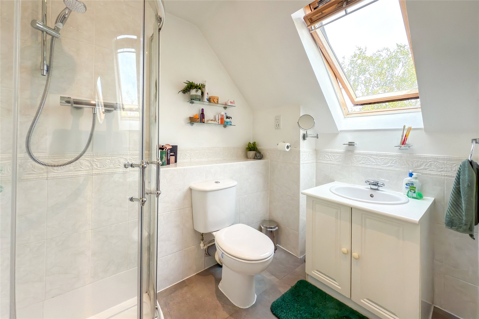5 bed detached house for sale in Nimrod Drive, Hatfield, Hertfordshire, AL10  - Property Image 26