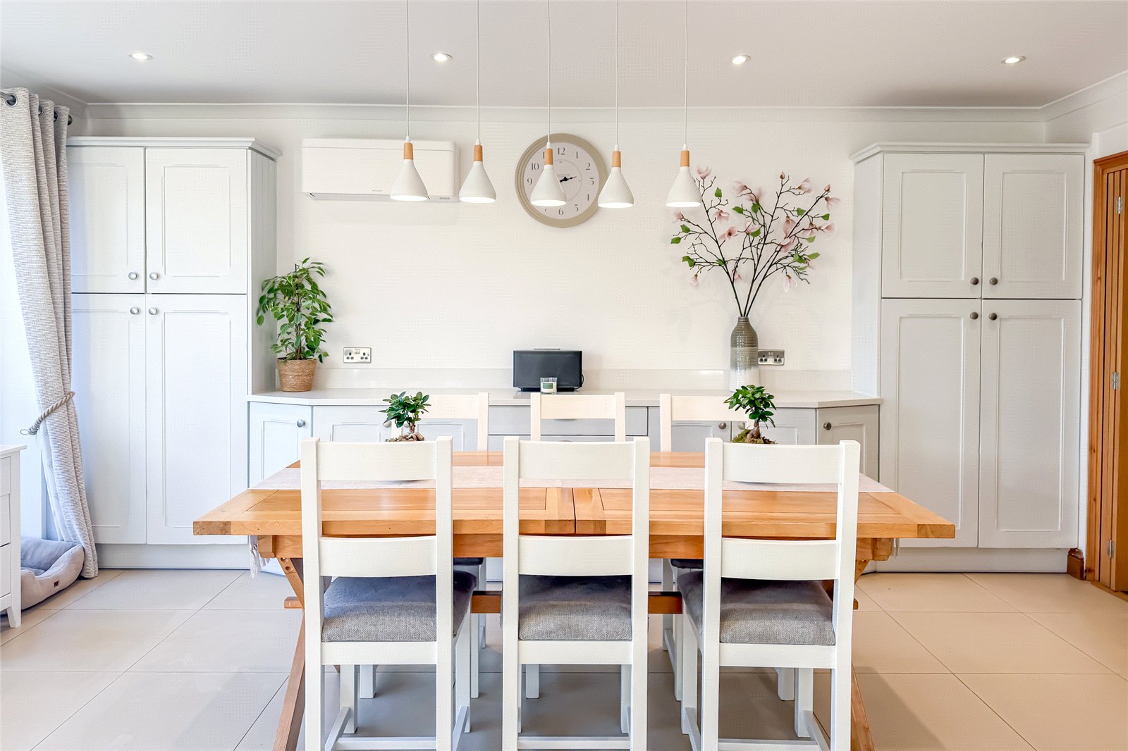 4 bed semi-detached house for sale in St. Albans Road West, Ellenbrook, Hatfield, Herts, AL10  - Property Image 18