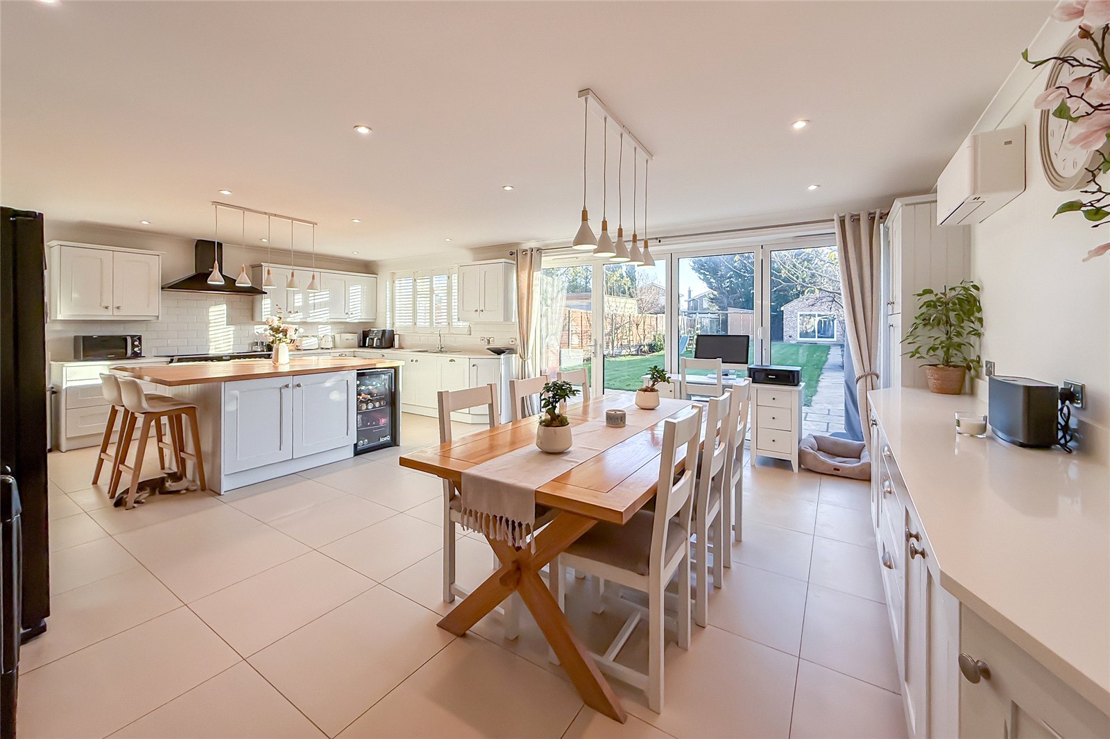 4 bed semi-detached house for sale in St. Albans Road West, Ellenbrook, Hatfield, Herts, AL10  - Property Image 19