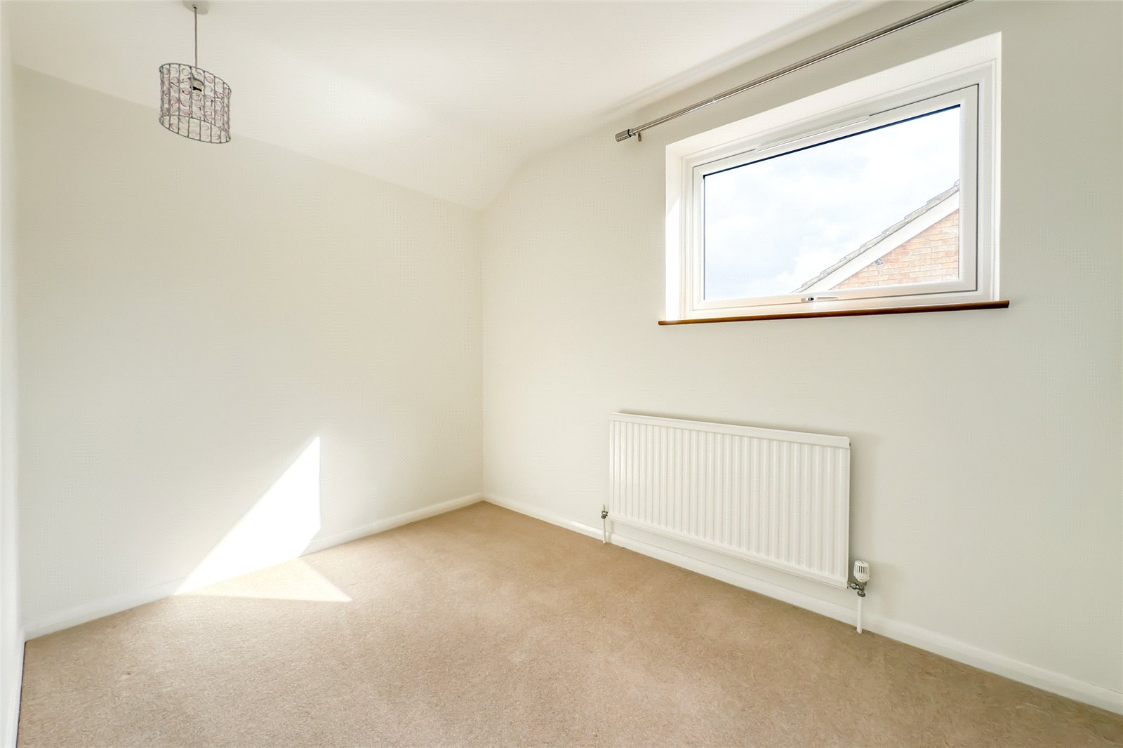 4 bed semi-detached house for sale in Sandpit Lane, St. Albans, Hertfordshire, AL4  - Property Image 11