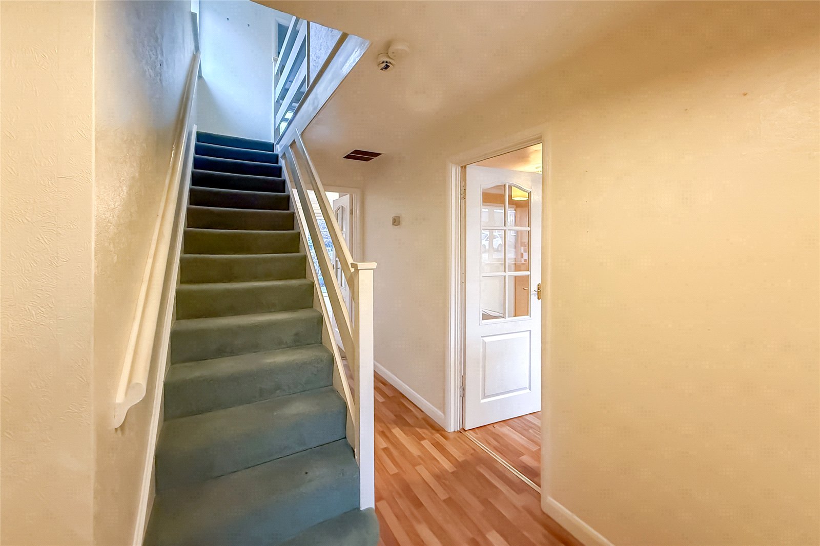 3 bed semi-detached house for sale in Deans Gardens, St. Albans, Hertfordshire, AL4 - Property Image 12