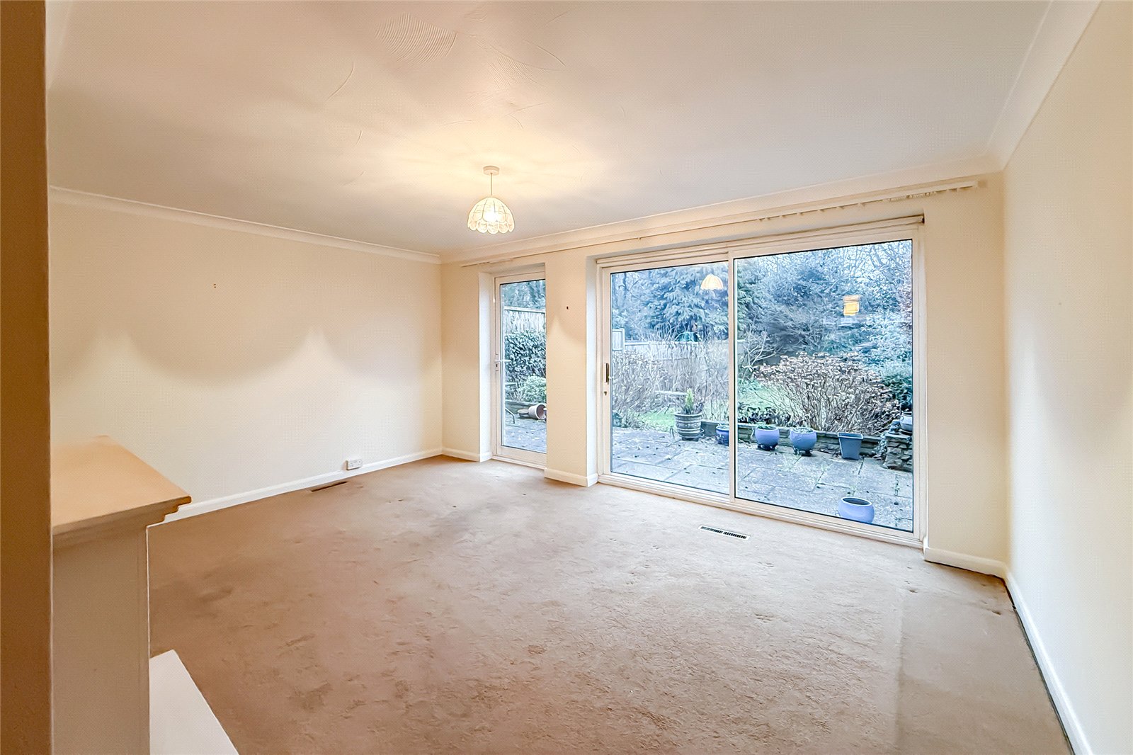 3 bed semi-detached house for sale in Deans Gardens, St. Albans, Hertfordshire, AL4 - Property Image 15