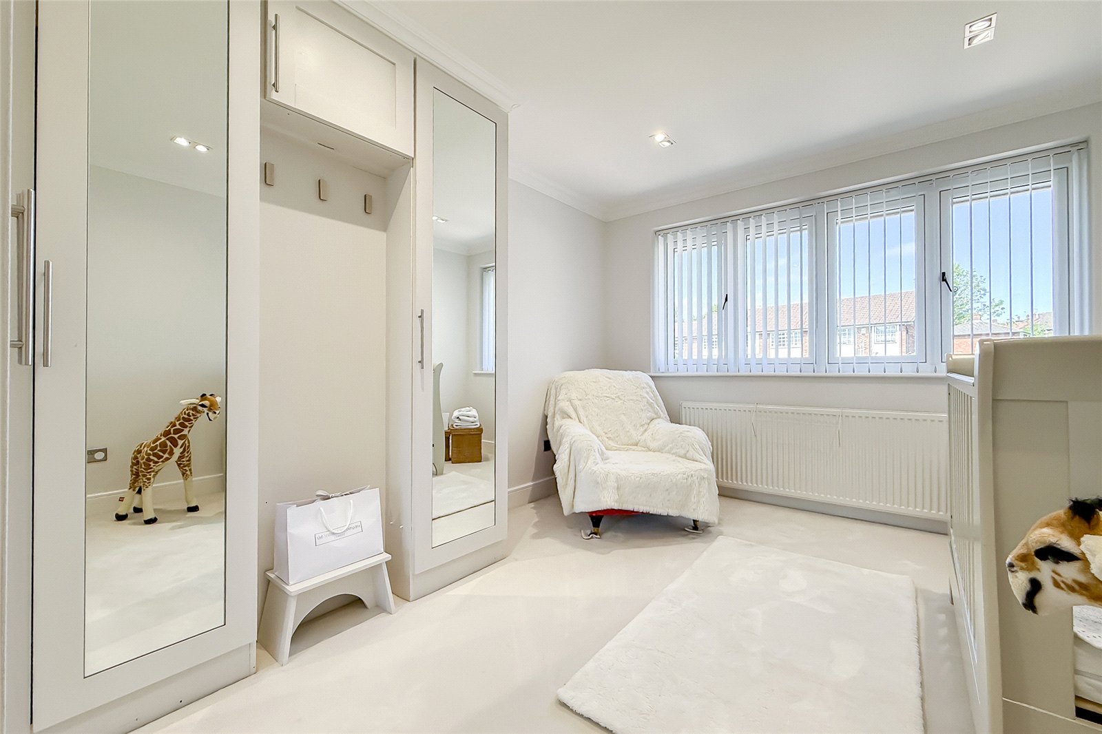 4 bed semi-detached house for sale in Sherwood Avenue, St. Albans, Hertfordshire, AL4 - Property Image 10