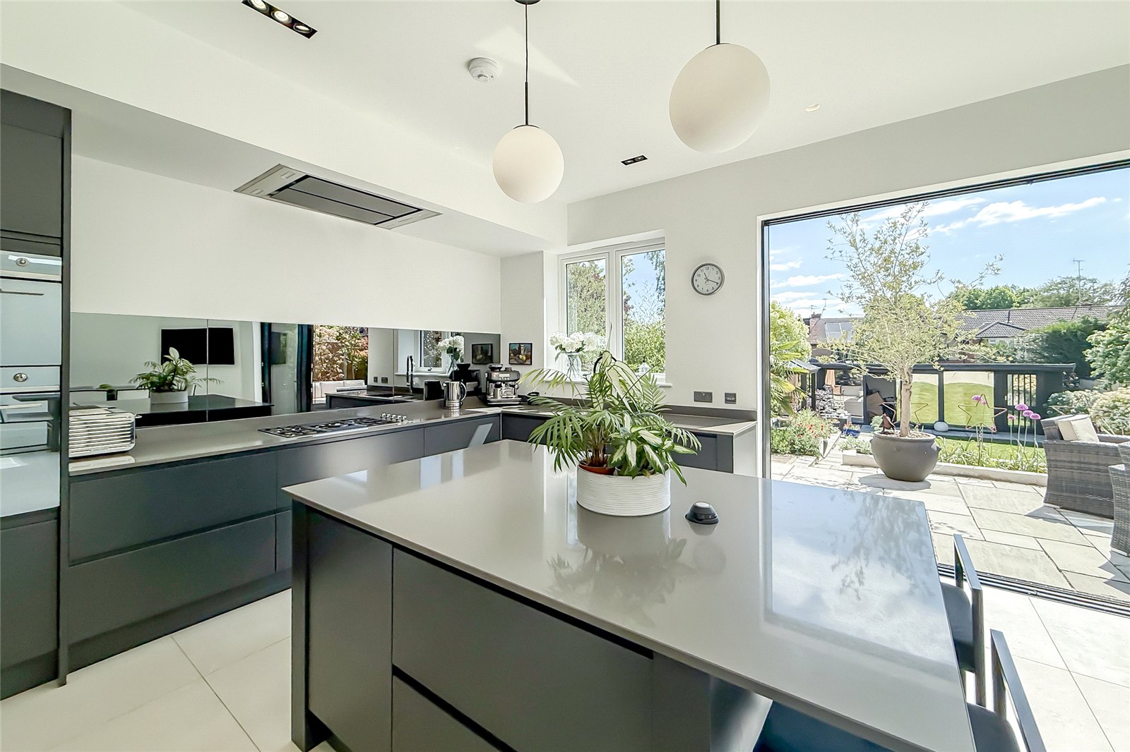 4 bed semi-detached house for sale in Sherwood Avenue, St. Albans, Hertfordshire, AL4 - Property Image 23