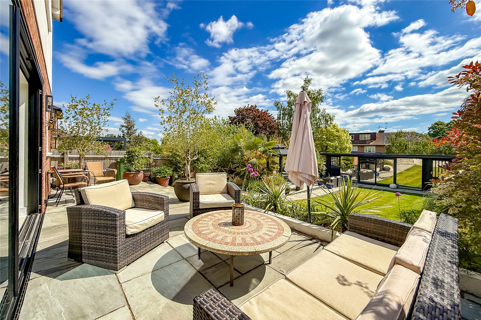 4 bed semi-detached house for sale in Sherwood Avenue, St. Albans, Hertfordshire, AL4