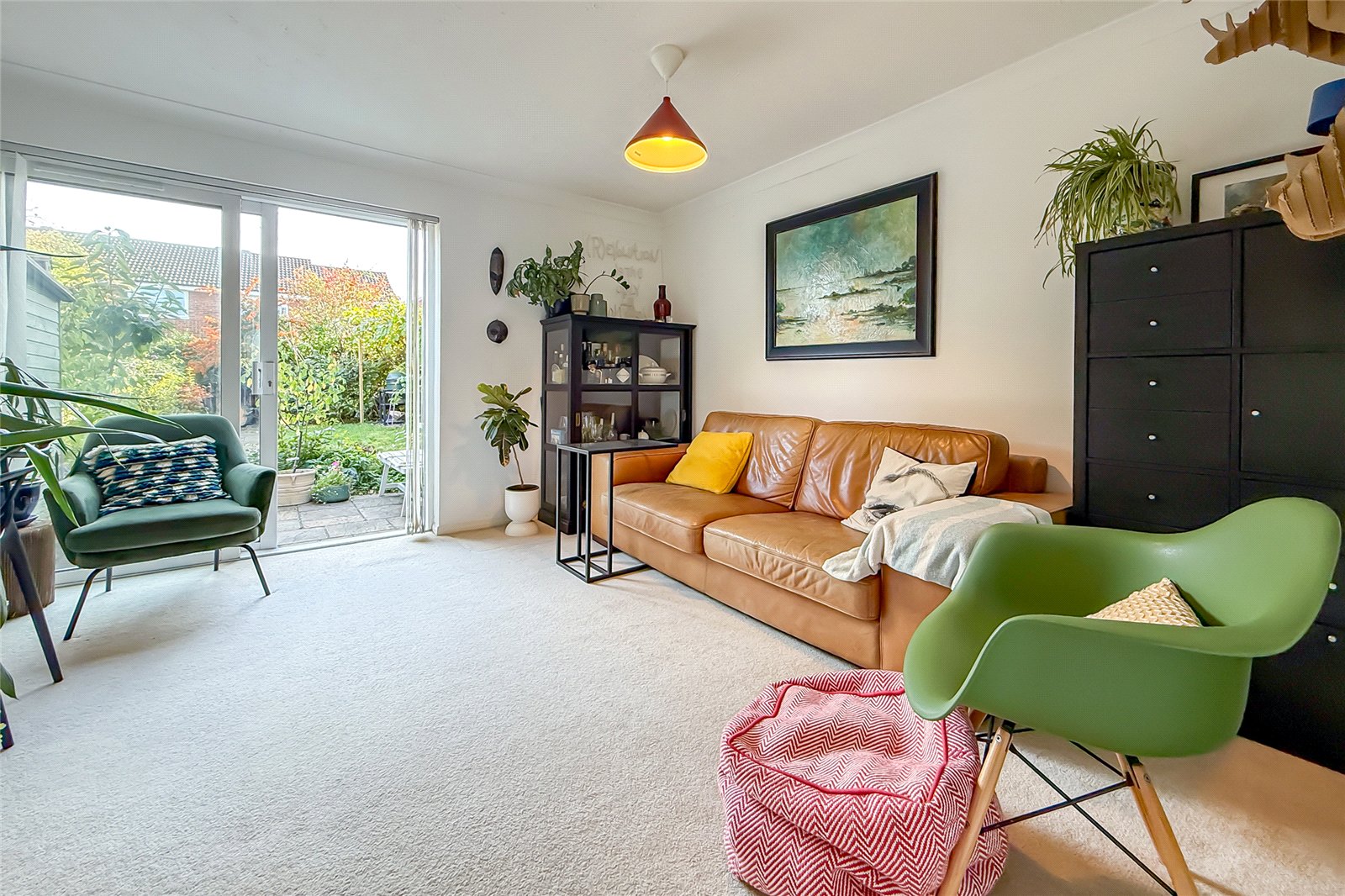 2 bed end of terrace house for sale in Westfield Court, St. Albans, Hertfordshire, AL4 - Property Image 3