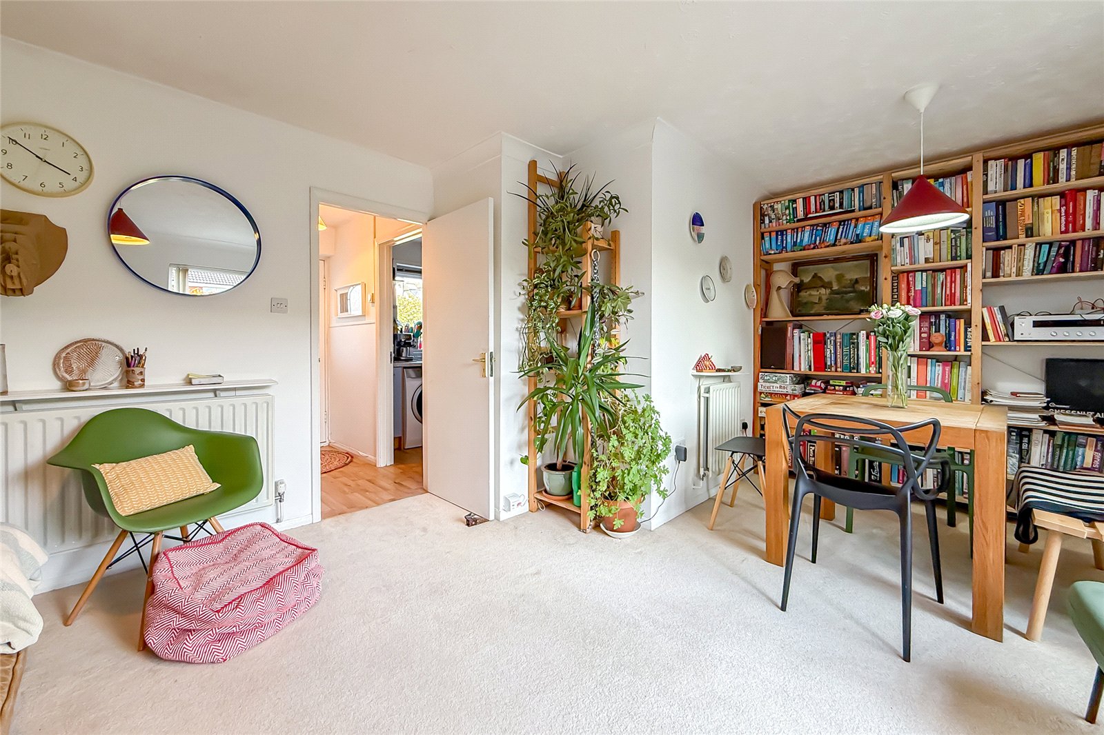 2 bed end of terrace house for sale in Westfield Court, St. Albans, Hertfordshire, AL4 - Property Image 4