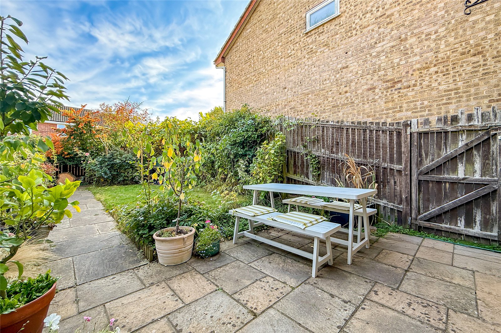 2 bed end of terrace house for sale in Westfield Court, St. Albans, Hertfordshire, AL4 - Property Image 8