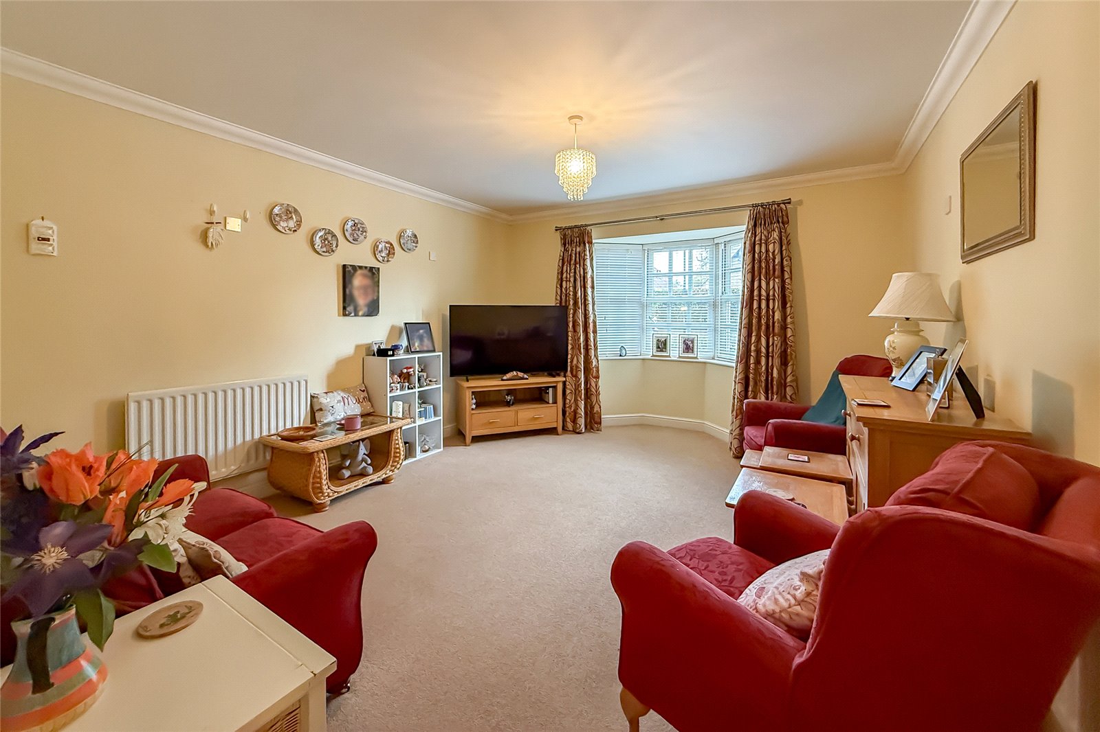 2 bed ground floor flat for sale in Chime Square, St. Albans, Hertfordshire, AL3  - Property Image 14