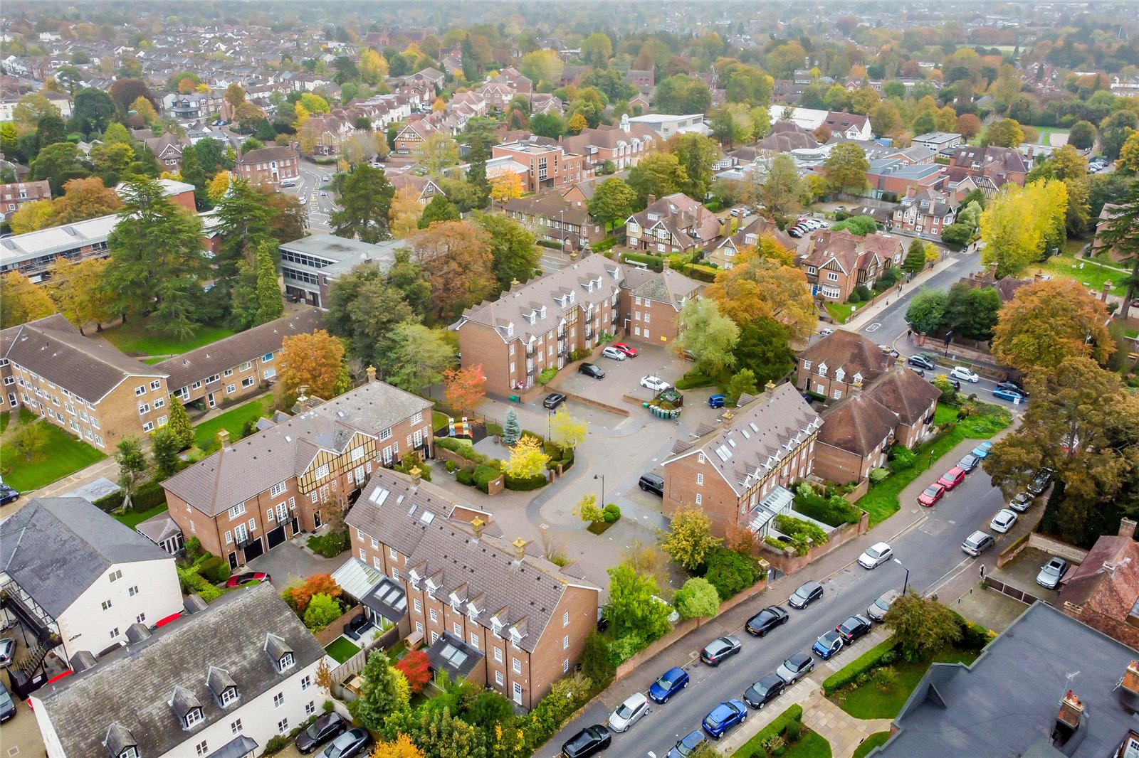 2 bed ground floor flat for sale in Chime Square, St. Albans, Hertfordshire, AL3  - Property Image 16