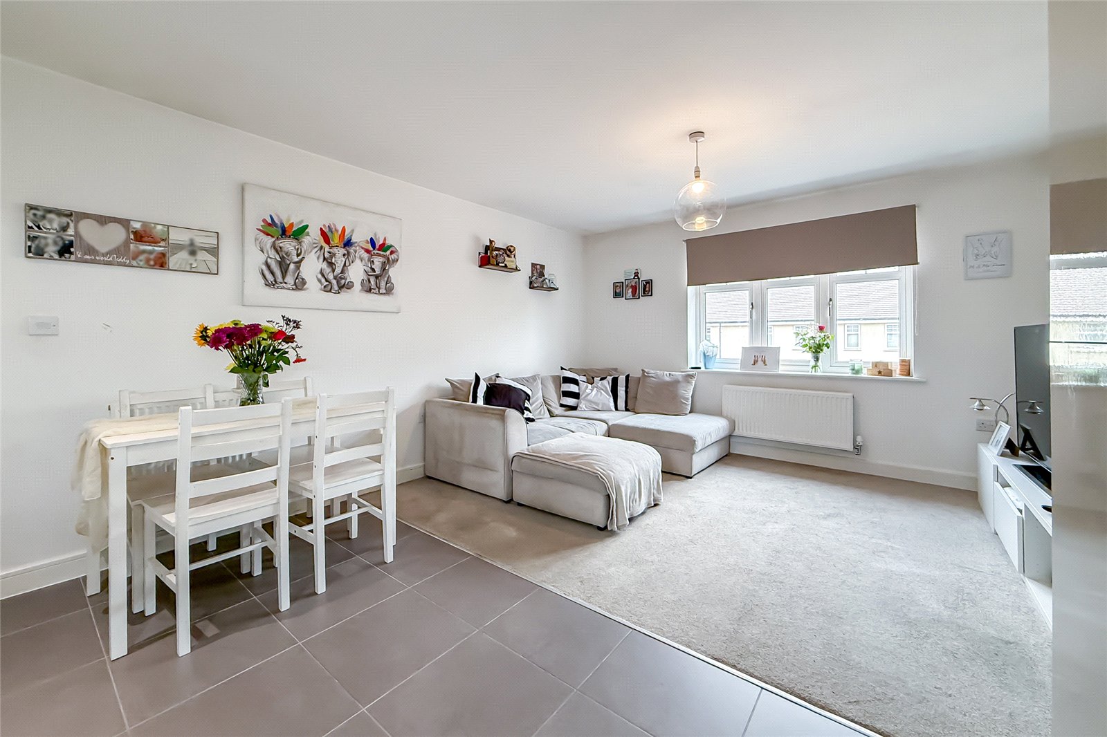 2 bed house for sale in Harrier End, St. Albans, Hertfordshire, AL4  - Property Image 3