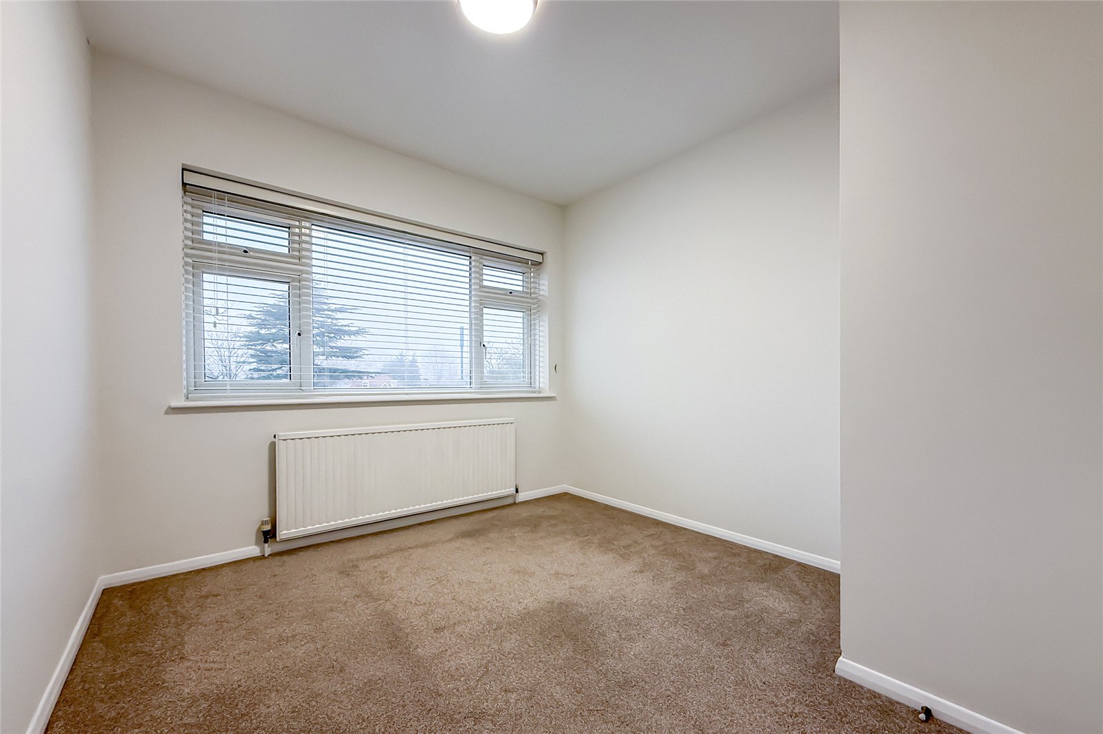 3 bed apartment for sale in The Quadrant, St. Albans, Hertfordshire, AL4  - Property Image 7