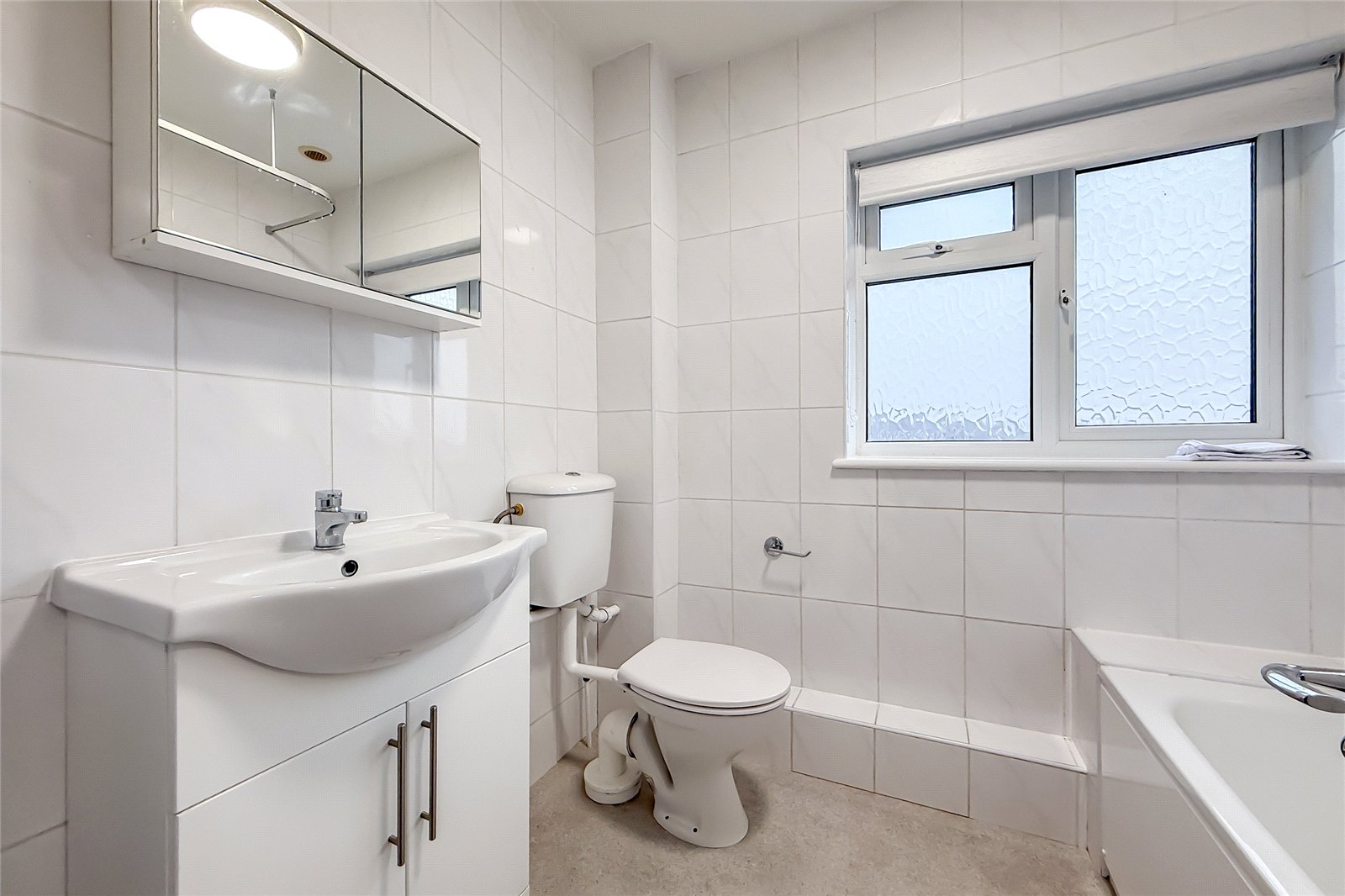 3 bed apartment for sale in The Quadrant, St. Albans, Hertfordshire, AL4  - Property Image 10