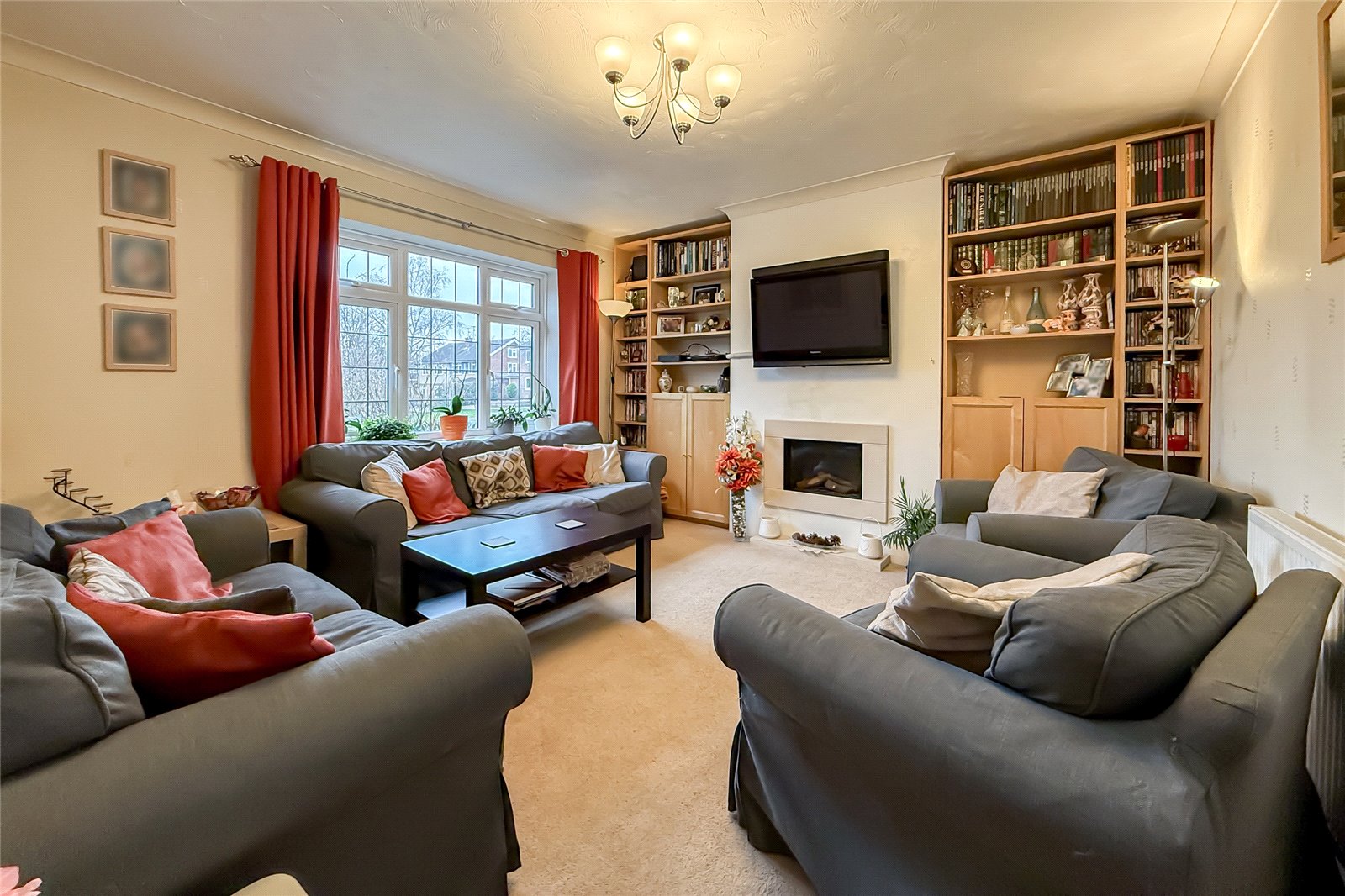 5 bed semi-detached house for sale in Hazelmere Road, St. Albans, Hertfordshire, AL4 - Property Image 4