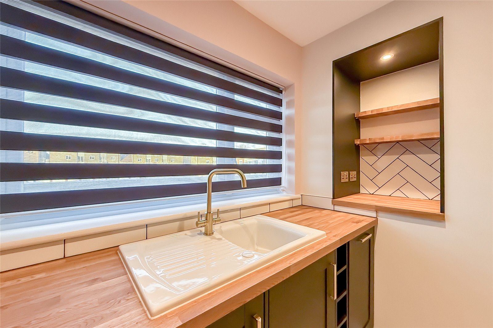 3 bed apartment for sale in The Quadrant, St. Albans, Hertfordshire, AL4 - Property Image 12