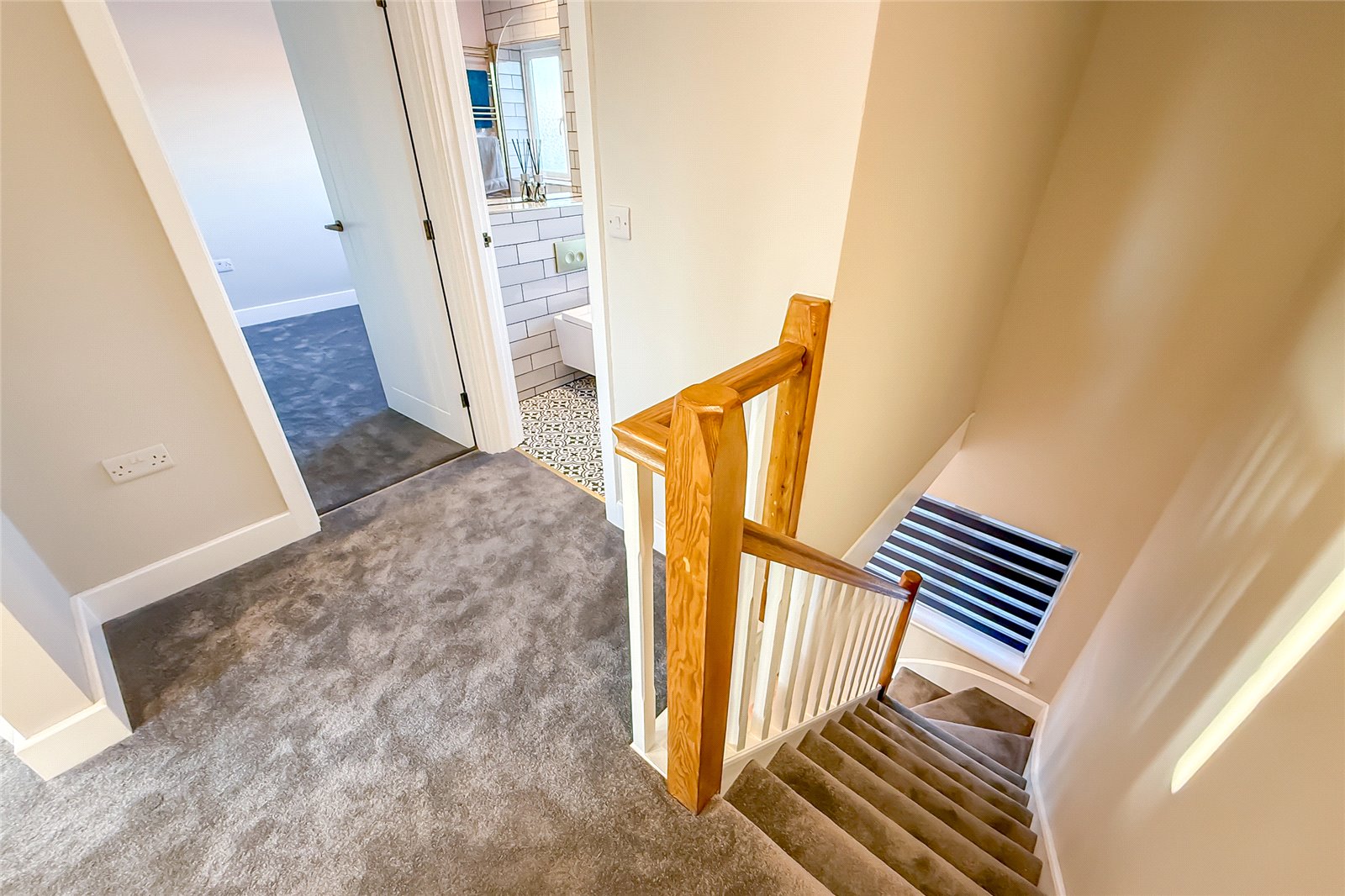 3 bed apartment for sale in The Quadrant, St. Albans, Hertfordshire, AL4 - Property Image 14
