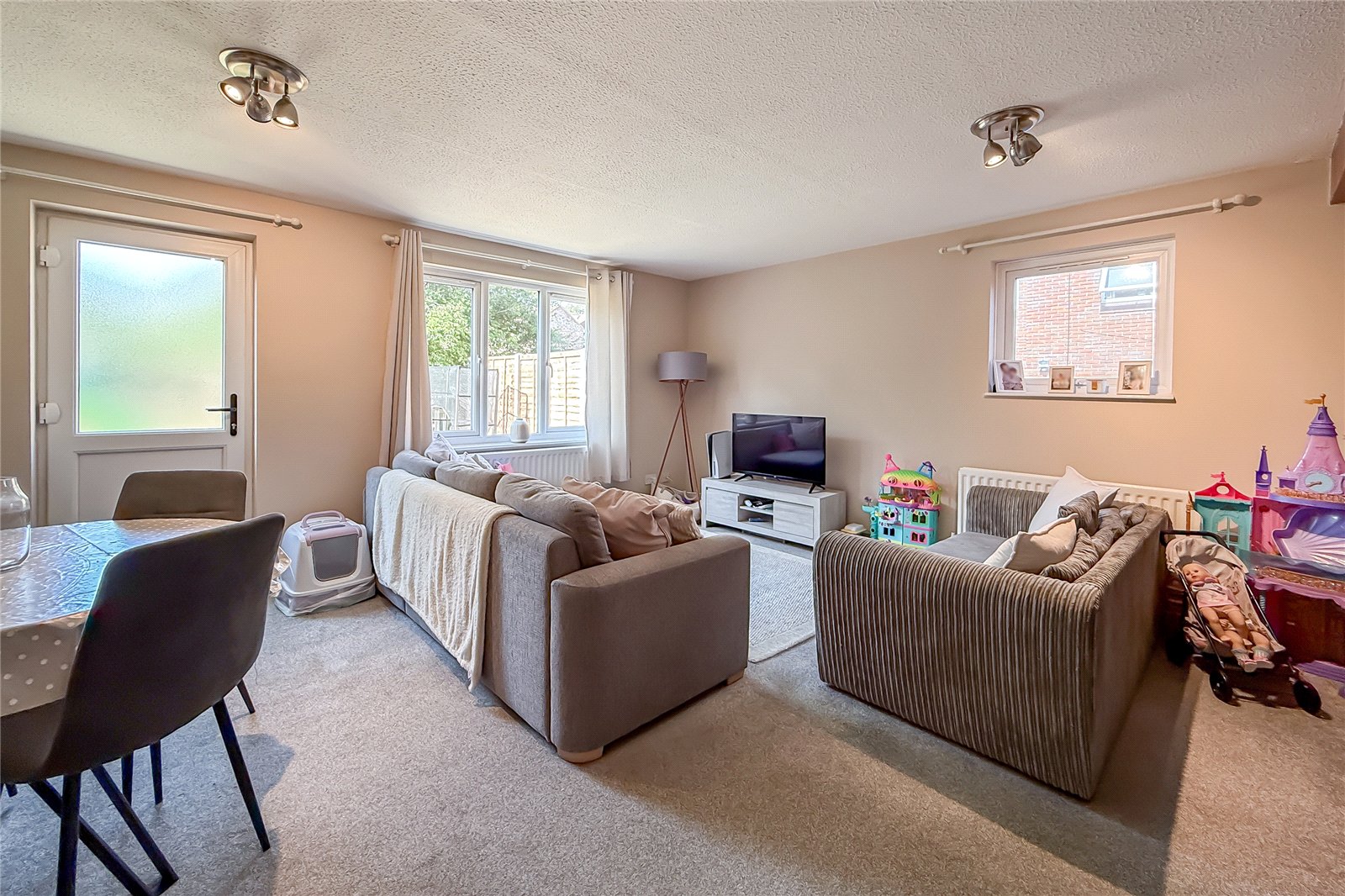 3 bed detached house to rent in Partridge Road, St. Albans, Hertfordshire, AL3 - Property Image 3