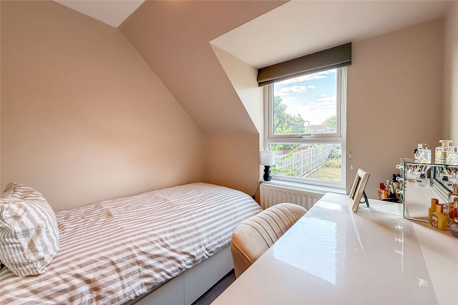 3 bed detached house to rent in Partridge Road, St. Albans, Hertfordshire, AL3 - Property Image 10