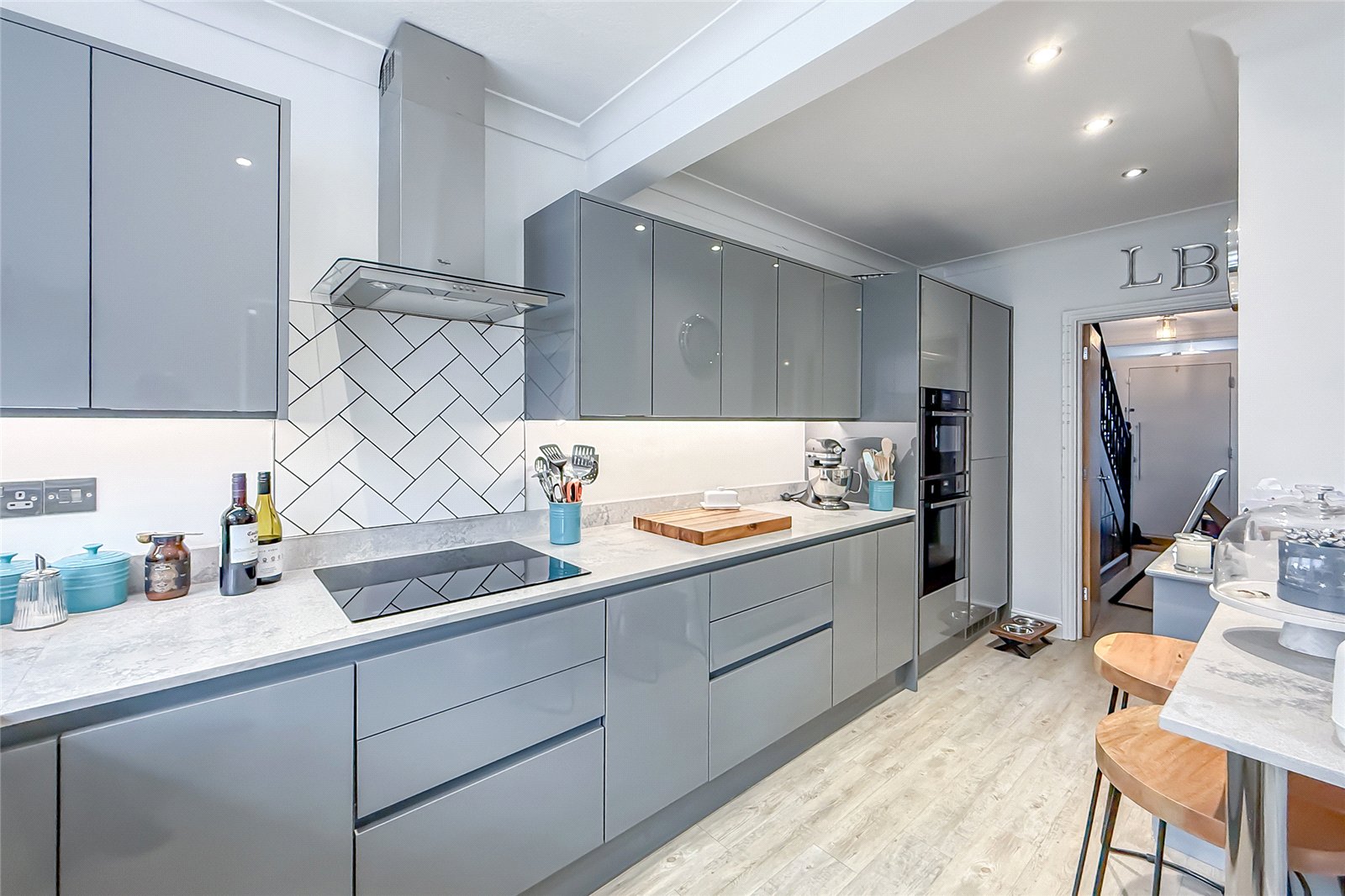 4 bed semi-detached house for sale in Green Lane, St. Albans, Hertfordshire, AL3 - Property Image 2