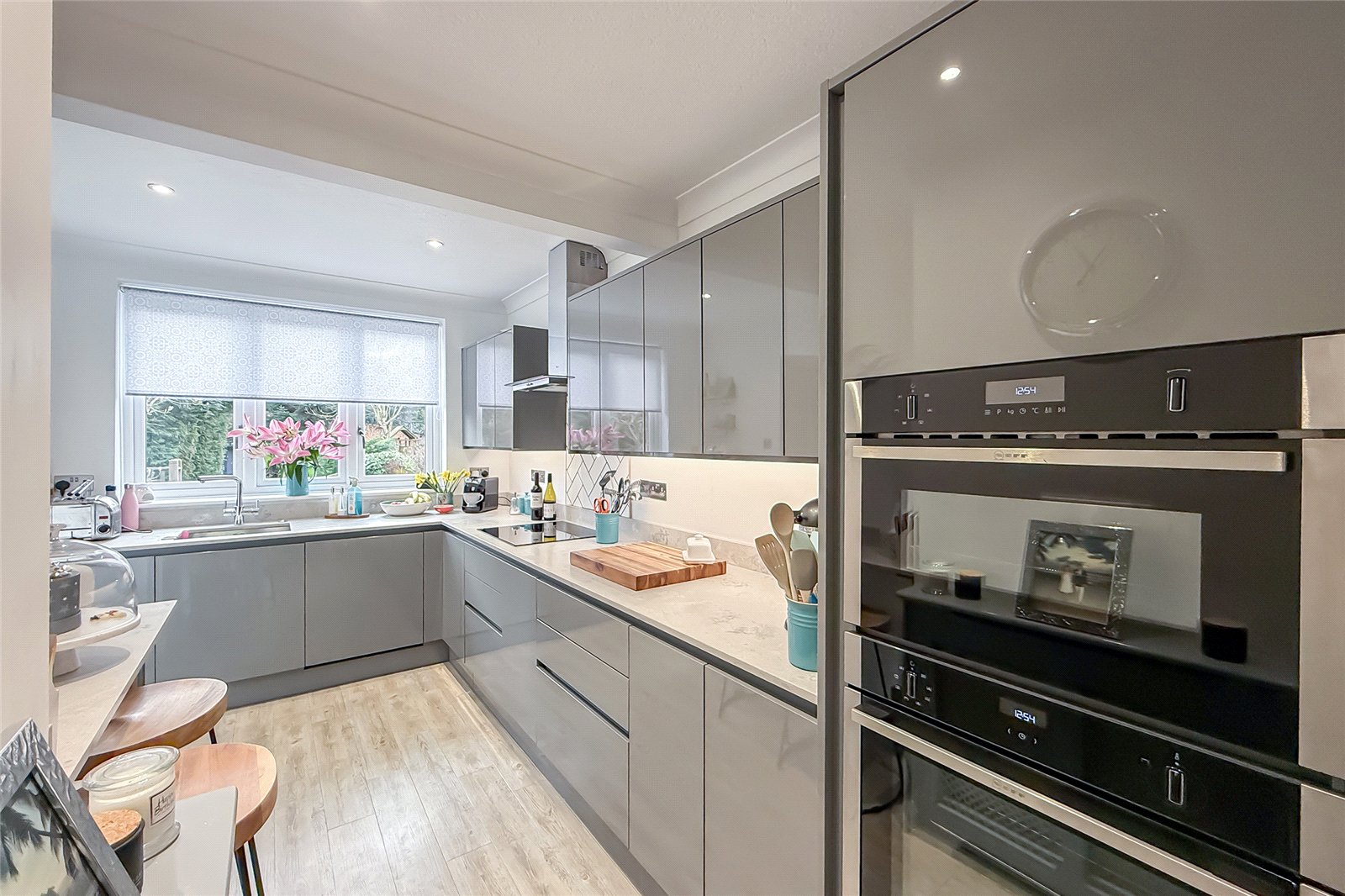 4 bed semi-detached house for sale in Green Lane, St. Albans, Hertfordshire, AL3 - Property Image 14
