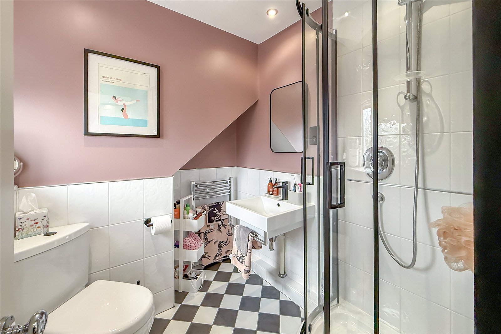 4 bed semi-detached house for sale in Green Lane, St. Albans, Hertfordshire, AL3 - Property Image 8