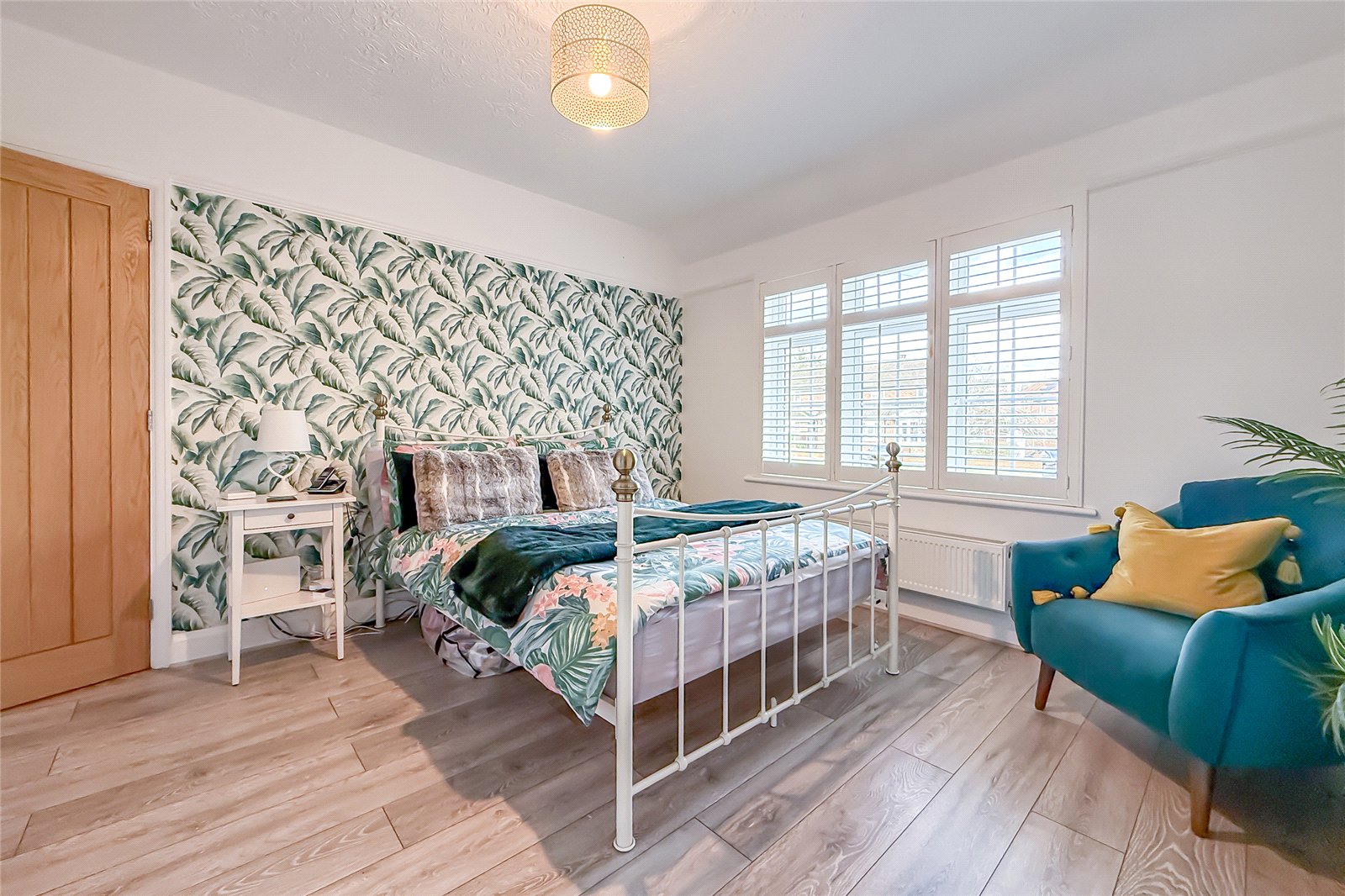 4 bed semi-detached house for sale in Green Lane, St. Albans, Hertfordshire, AL3 - Property Image 6