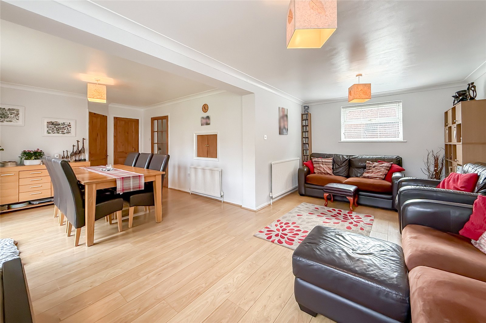 4 bed semi-detached house for sale in Southfield Way, St. Albans, Hertfordshire, AL4  - Property Image 3