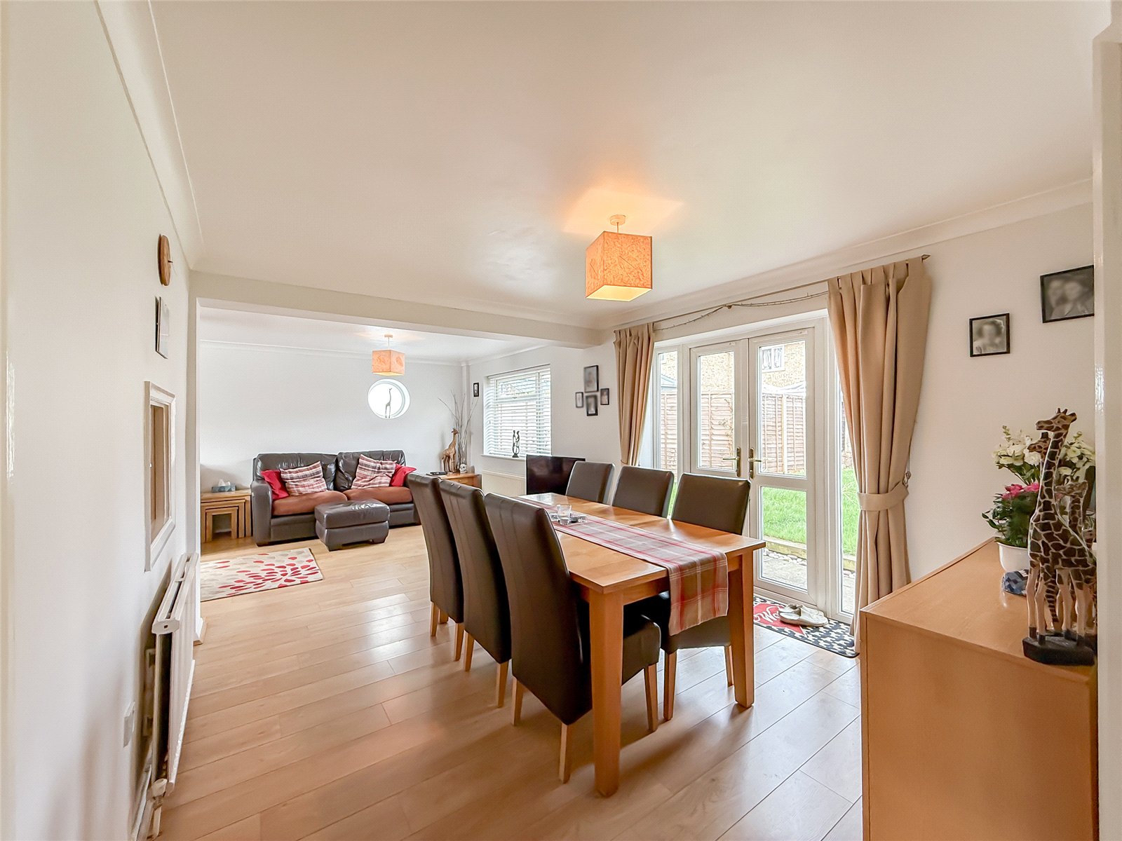 4 bed semi-detached house for sale in Southfield Way, St. Albans, Hertfordshire, AL4  - Property Image 4