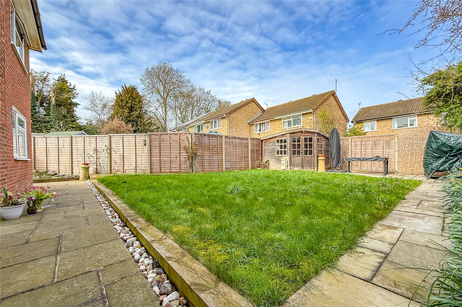 4 bed semi-detached house for sale in Southfield Way, St. Albans, Hertfordshire, AL4  - Property Image 9