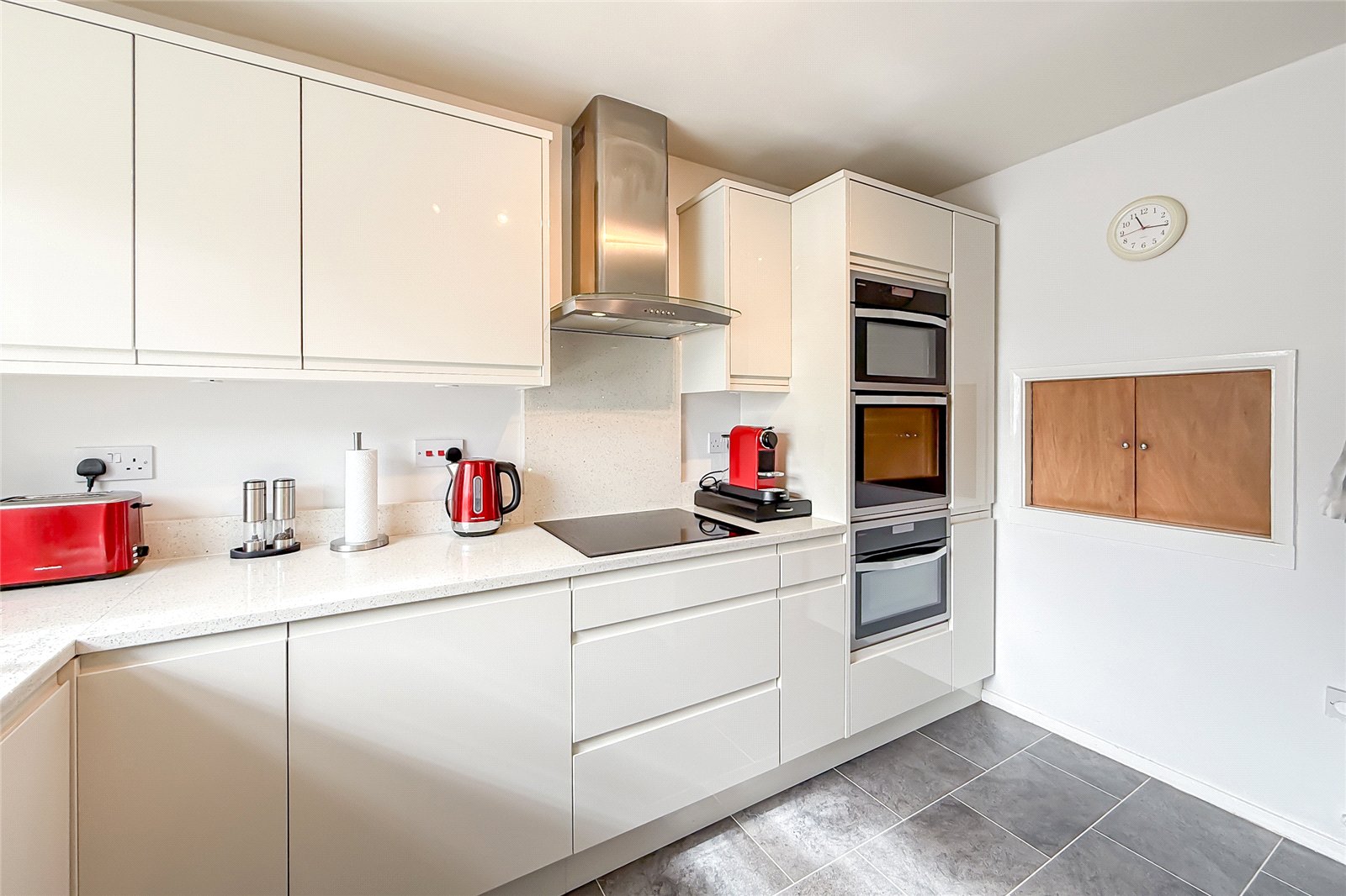 4 bed semi-detached house for sale in Southfield Way, St. Albans, Hertfordshire, AL4  - Property Image 15