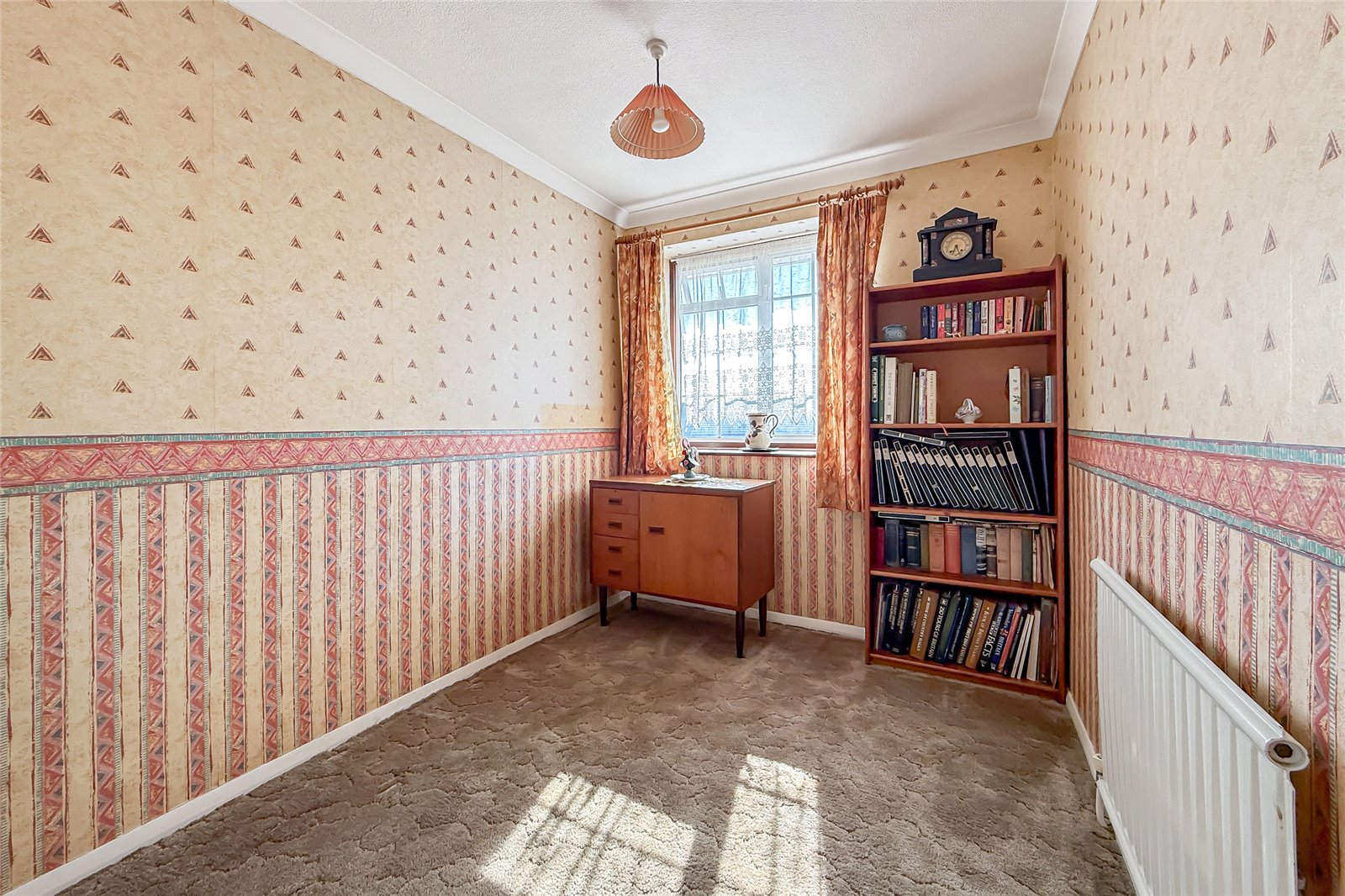 3 bed semi-detached house for sale in Sherwood Avenue, St. Albans, Hertfordshire, AL4  - Property Image 10