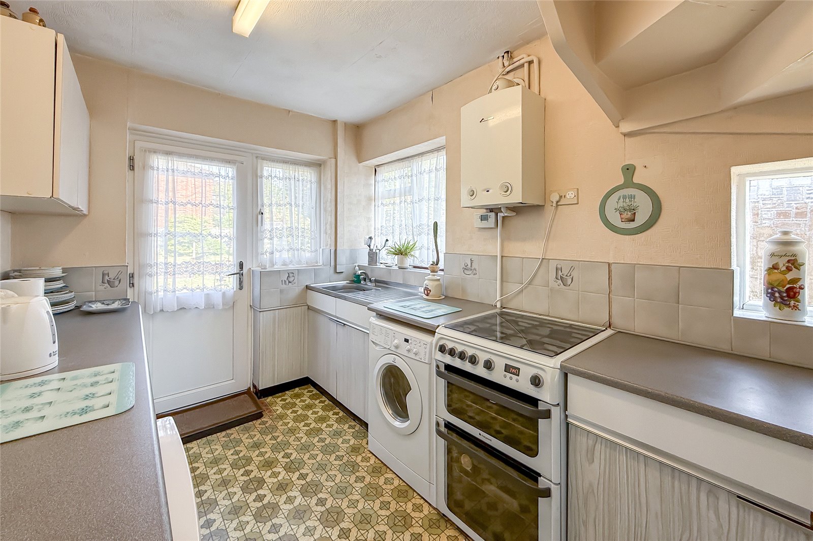 3 bed semi-detached house for sale in Sherwood Avenue, St. Albans, Hertfordshire, AL4  - Property Image 18