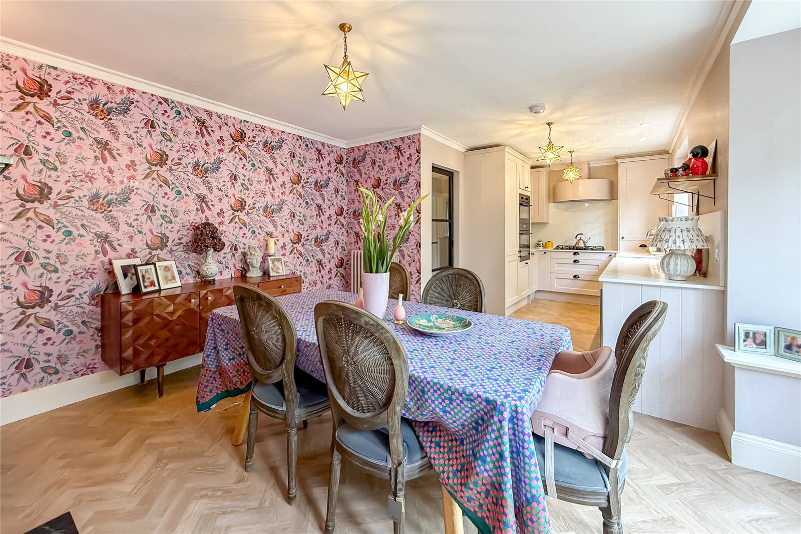 4 bed semi-detached house for sale in Townsend Drive, St. Albans, Hertfordshire, AL3 - Property Image 18