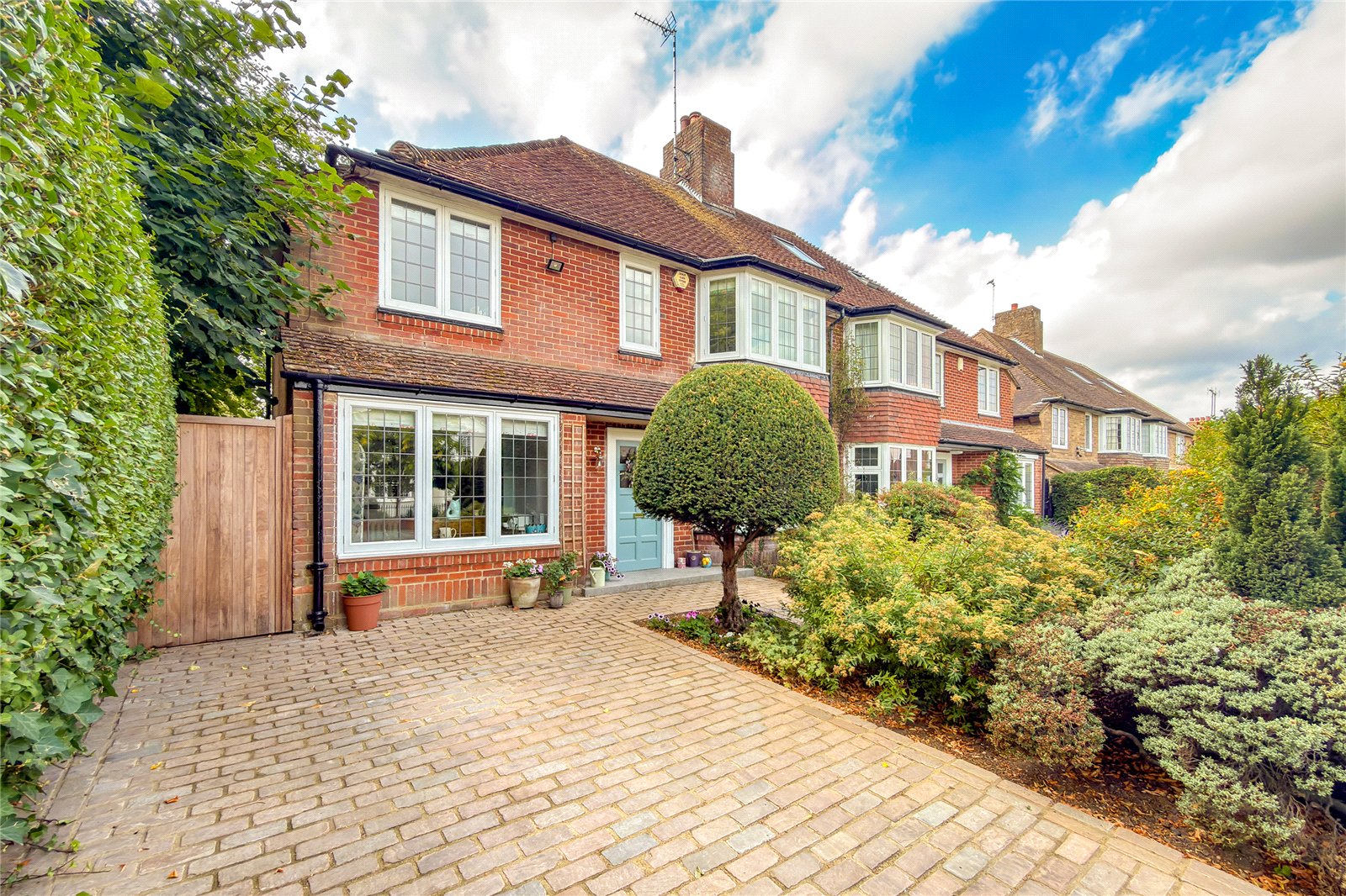 4 bed semi-detached house for sale in Townsend Drive, St. Albans, Hertfordshire, AL3 - Property Image 16