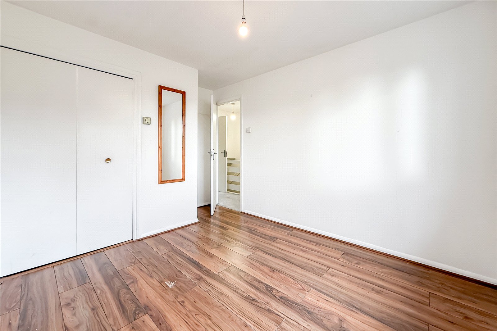 1 bed maisonette for sale in Milford Close, St. Albans, Hertfordshire, AL4 - Property Image 7