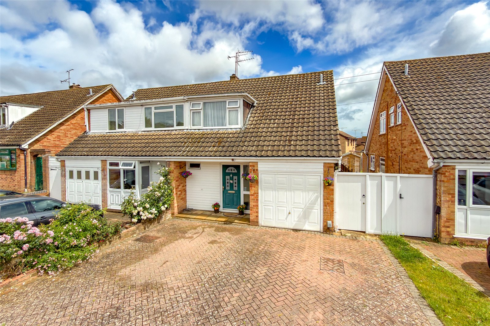 3 bed semi-detached house for sale in Chiltern Road, St. Albans, Hertfordshire, AL4 - Property Image 3