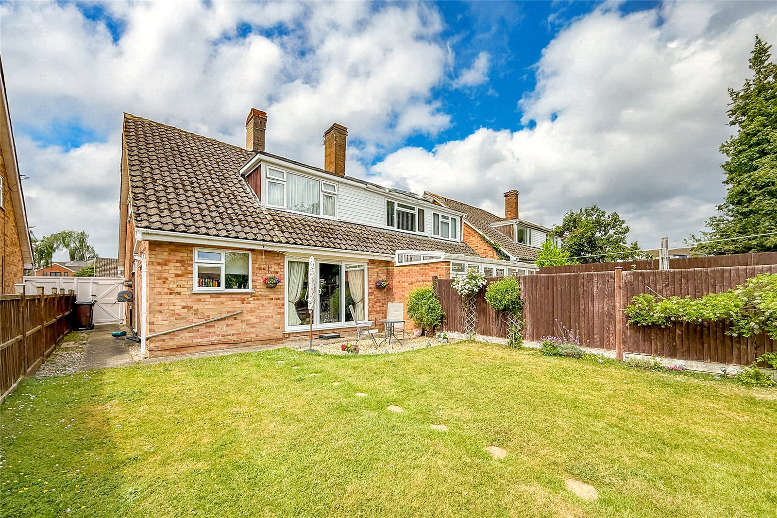 3 bed semi-detached house for sale in Chiltern Road, St. Albans, Hertfordshire, AL4 - Property Image 9