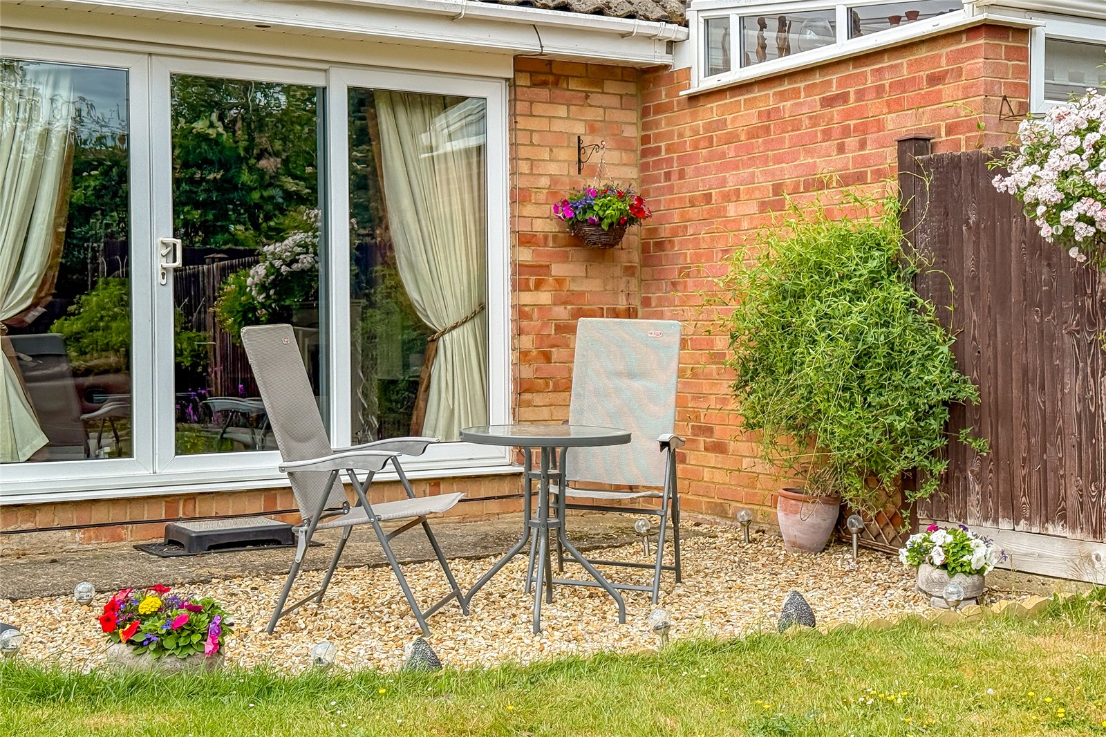 3 bed semi-detached house for sale in Chiltern Road, St. Albans, Hertfordshire, AL4 - Property Image 13