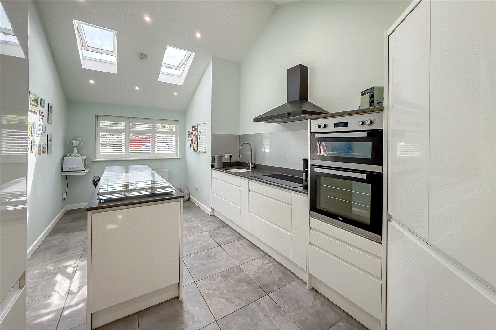 3 bed detached house for sale in Villiers Crescent, St. Albans, Hertfordshire, AL4 - Property Image 11