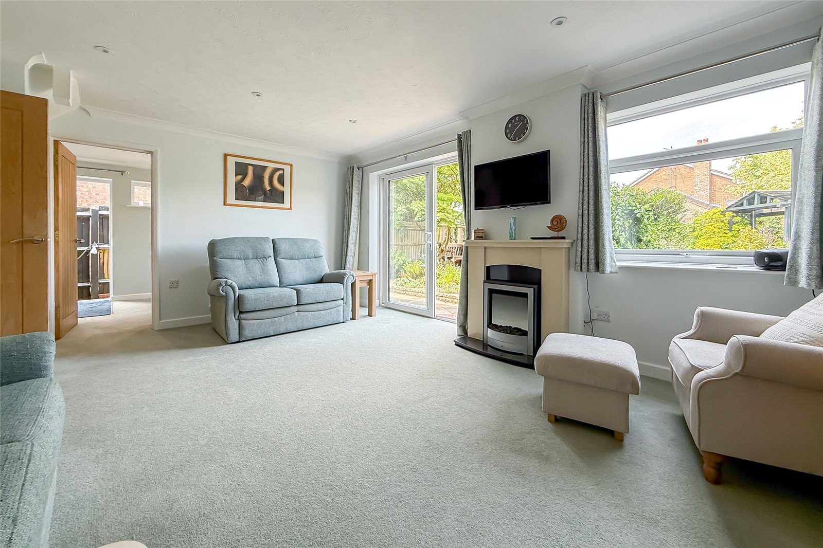 3 bed detached house for sale in Villiers Crescent, St. Albans, Hertfordshire, AL4 - Property Image 4