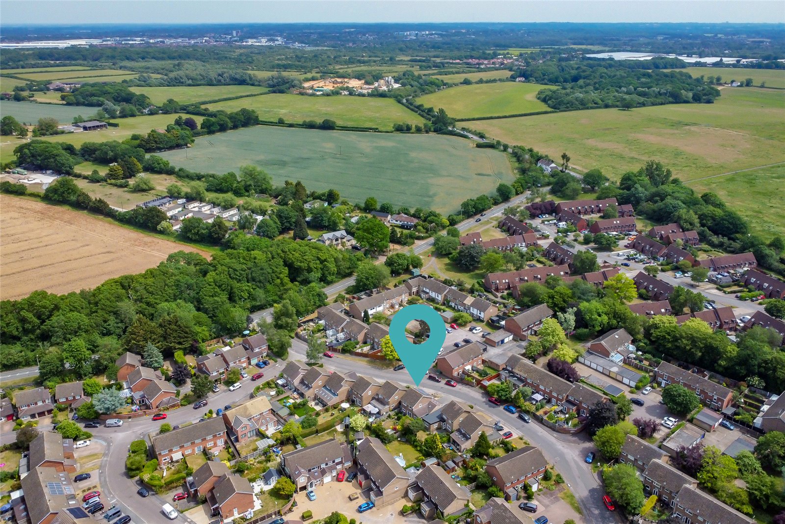 3 bed detached house for sale in Villiers Crescent, St. Albans, Hertfordshire, AL4 - Property Image 17
