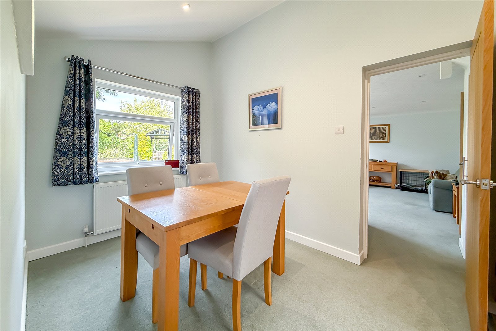 3 bed detached house for sale in Villiers Crescent, St. Albans, Hertfordshire, AL4 - Property Image 6