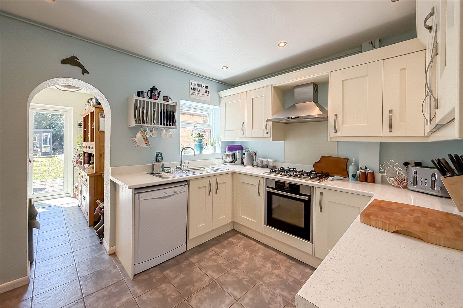 2 bed terraced house for sale in Cavan Drive, St. Albans, Hertfordshire, AL3 - Property Image 14