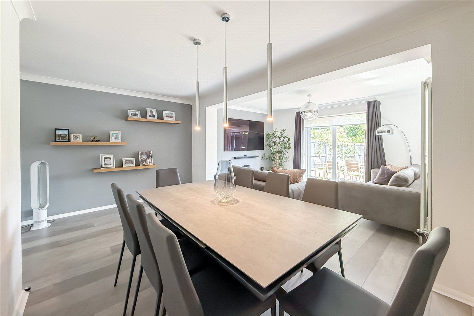2 bed semi-detached house for sale in Fernleys, St. Albans, Hertfordshire, AL4 - Property Image 3