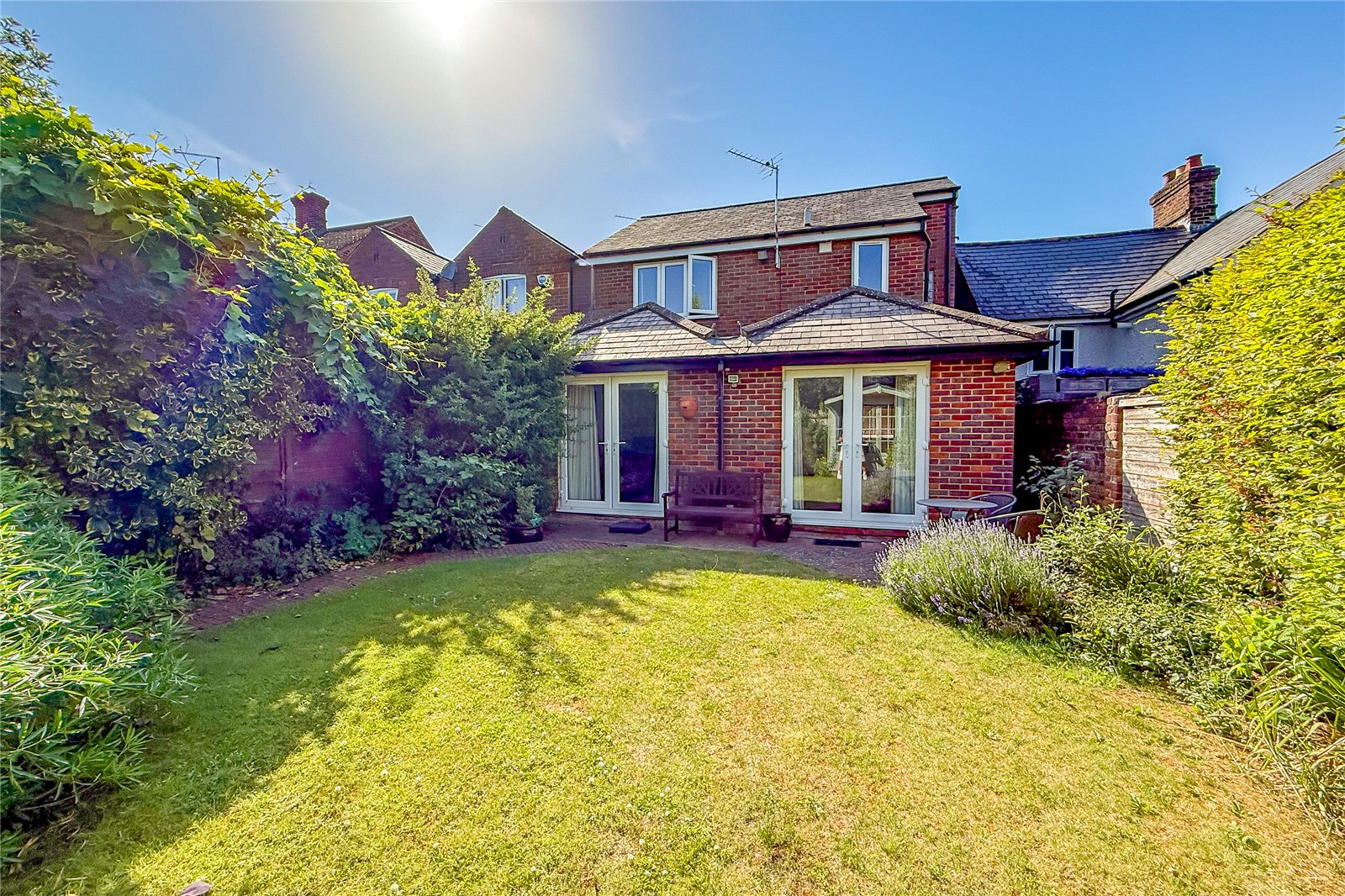 3 bed terraced house for sale in High Street, Sandridge, Hertfordshire, AL4  - Property Image 9